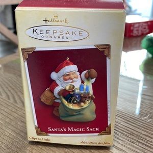 2005 Hallmark Keepsake Santa’s Magic Sack Ornament